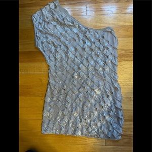 One shoulder gold xsmall top